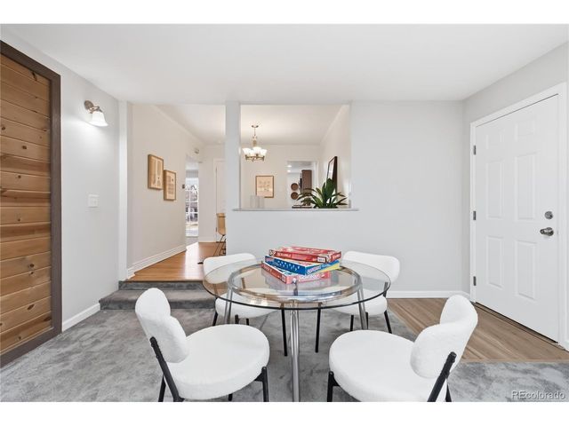 1225 Roslyn St, Denver, CO 80220