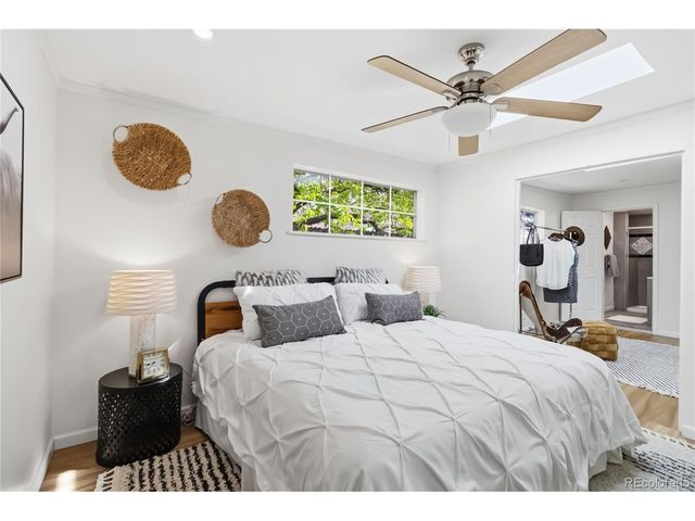 1225 Roslyn St, Denver, CO 80220