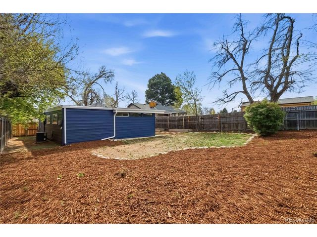 1225 Roslyn St, Denver, CO 80220