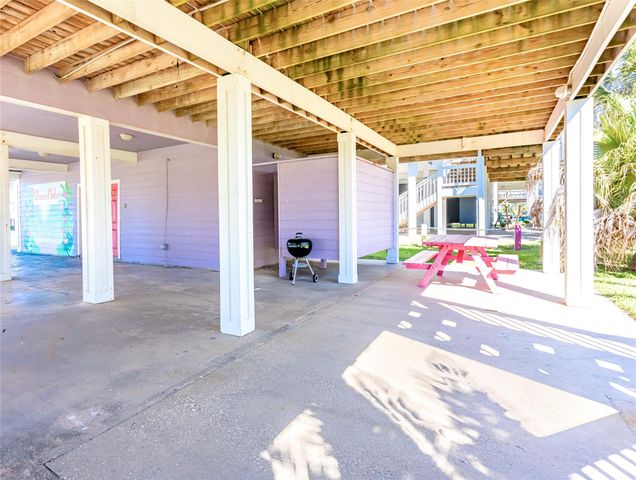 2300 Martinique, Crystal Beach, TX 77650