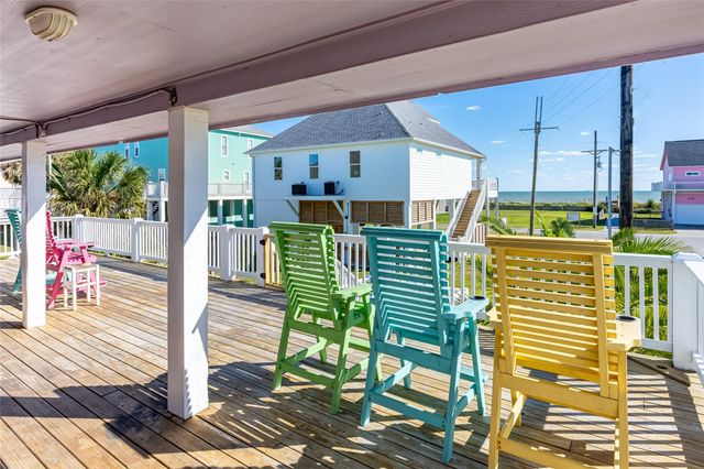2300 Martinique, Crystal Beach, TX 77650