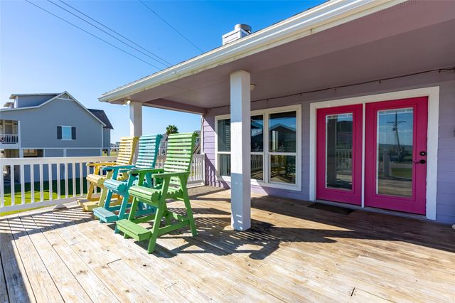 2300 Martinique, Crystal Beach, TX 77650