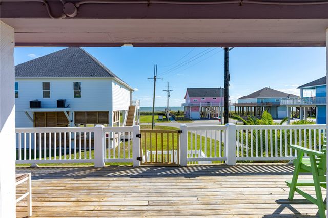 2300 Martinique, Crystal Beach, TX 77650