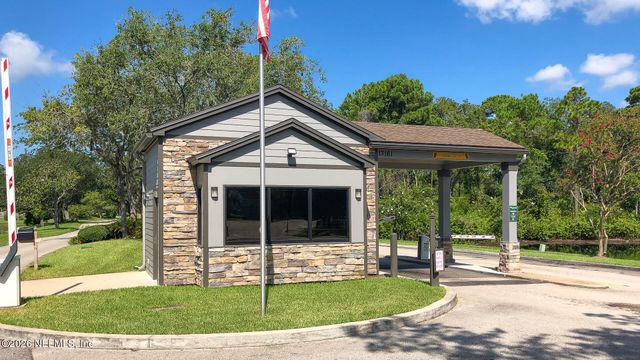 13009 BENT PINE Court E, Jacksonville, FL 32246