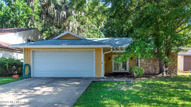 13009 BENT PINE Court E, Jacksonville, FL 32246