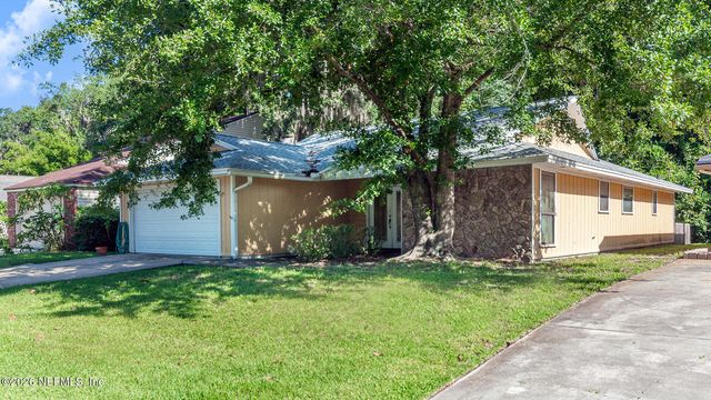 13009 BENT PINE Court E, Jacksonville, FL 32246