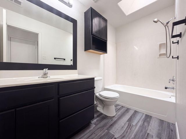 1444 Peppoli Loop SE, Rio Rancho, NM 87124