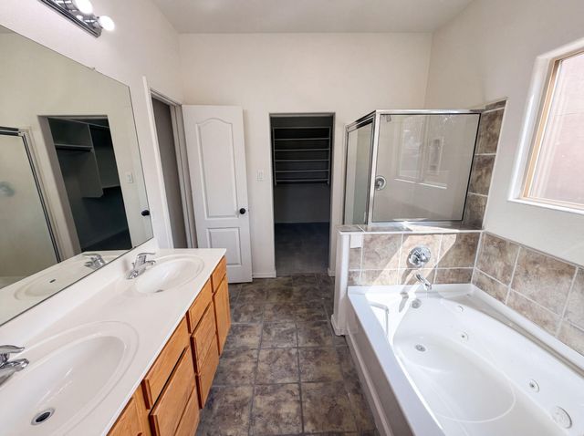 1444 Peppoli Loop SE, Rio Rancho, NM 87124