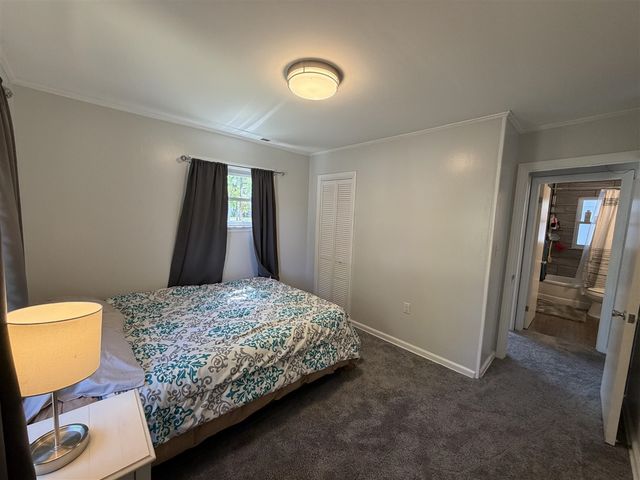 615 Riddle Street, Howell, MI 48843
