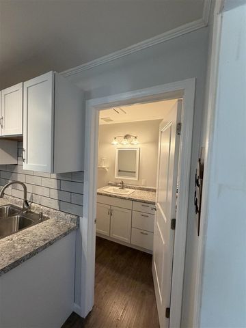 615 Riddle Street, Howell, MI 48843