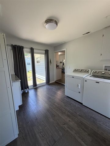 615 Riddle Street, Howell, MI 48843