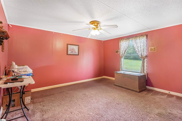 177 Farmers Hill Road, Liberty, SC 29657