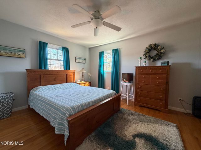 1635 Woodhurst Drive, Toledo, OH 43614