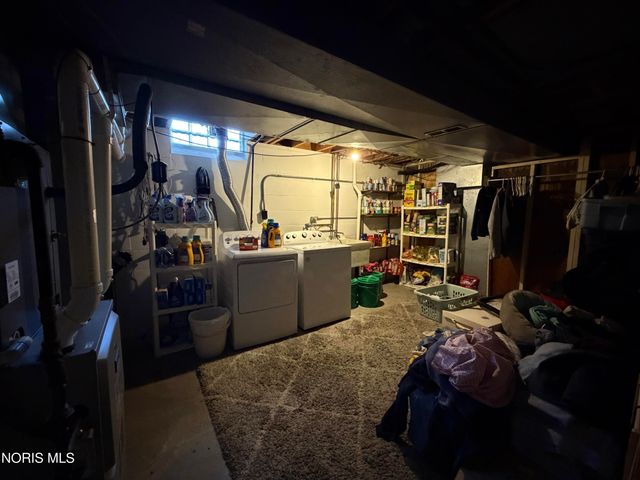 1635 Woodhurst Drive, Toledo, OH 43614