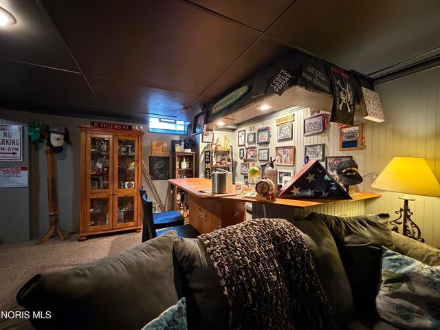 1635 Woodhurst Drive, Toledo, OH 43614