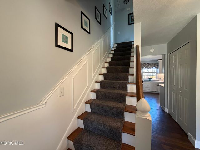 1635 Woodhurst Drive, Toledo, OH 43614