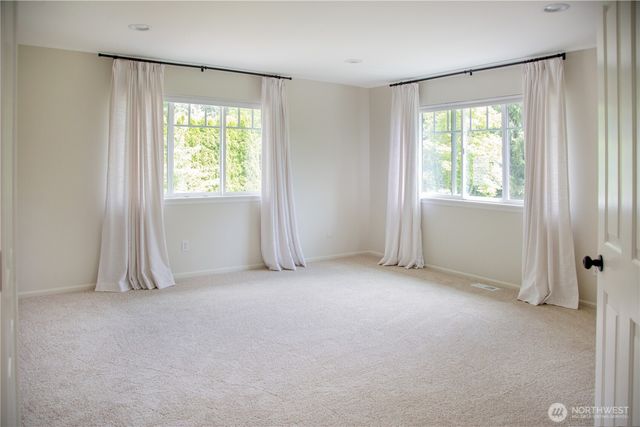 6915 205th Street SE, Snohomish, WA 98296