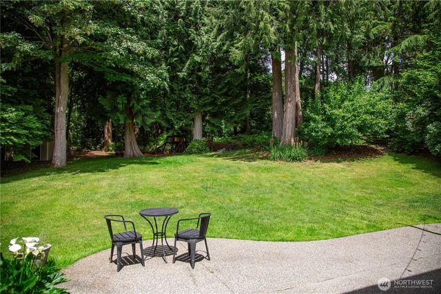 6915 205th Street SE, Snohomish, WA 98296