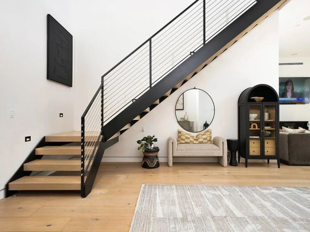 18852 Canyon Crest Drive, Villa Park, CA 92861