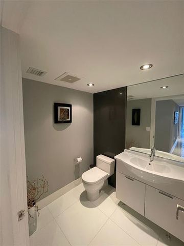 465 Brickell Avenue 1201, Miami, FL 33131