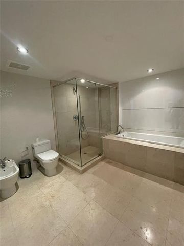 465 Brickell Avenue 1201, Miami, FL 33131