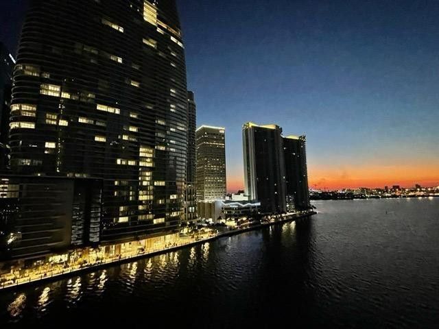 465 Brickell Avenue 1201, Miami, FL 33131