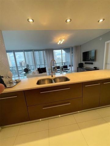 465 Brickell Avenue 1201, Miami, FL 33131