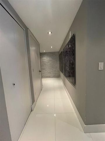 465 Brickell Avenue 1201, Miami, FL 33131