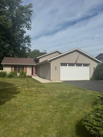 815 Arnold Avenue, Rockford, IL 61108