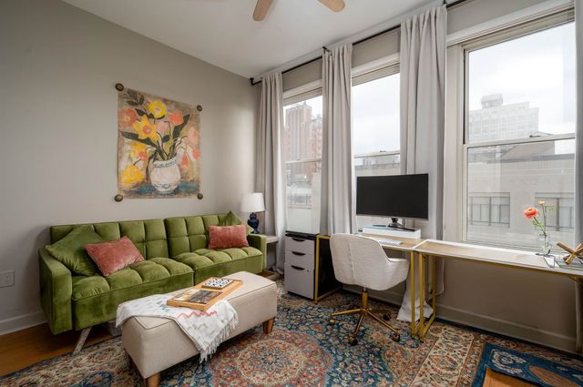 66 Monroe Ave Apt 302, Memphis, TN 38103