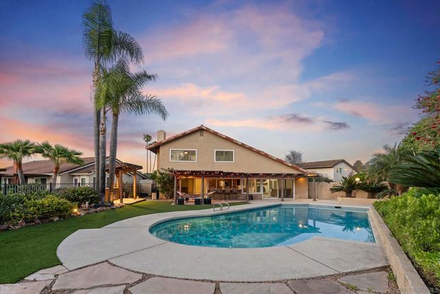 12429 Damasco Ct, San Diego, CA 92128