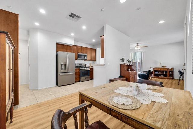 27571 Darrington Avenue 2, Murrieta, CA 92562