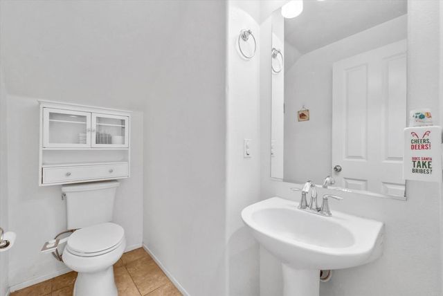 27571 Darrington Avenue 2, Murrieta, CA 92562