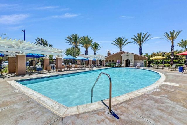 27571 Darrington Avenue 2, Murrieta, CA 92562