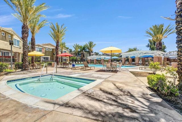 27571 Darrington Avenue 2, Murrieta, CA 92562