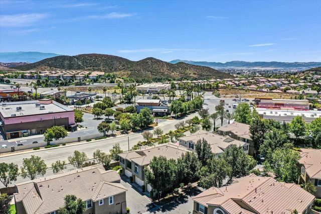 27571 Darrington Avenue 2, Murrieta, CA 92562