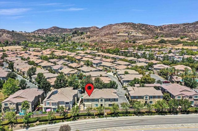 27571 Darrington Avenue 2, Murrieta, CA 92562