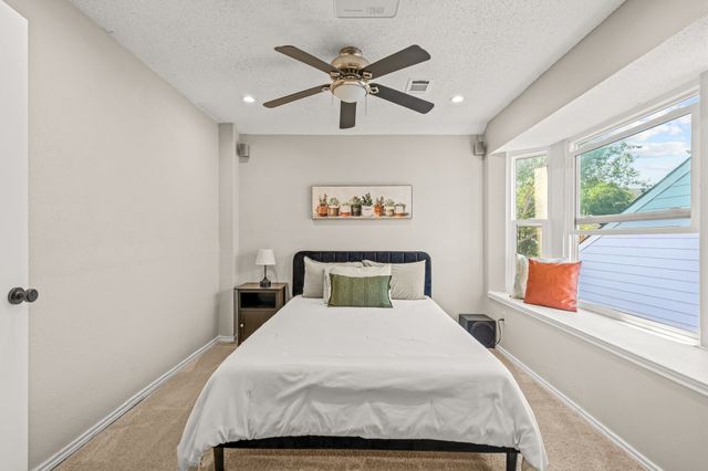 2054 Wanderlust Drive, Lewisville, TX 75067