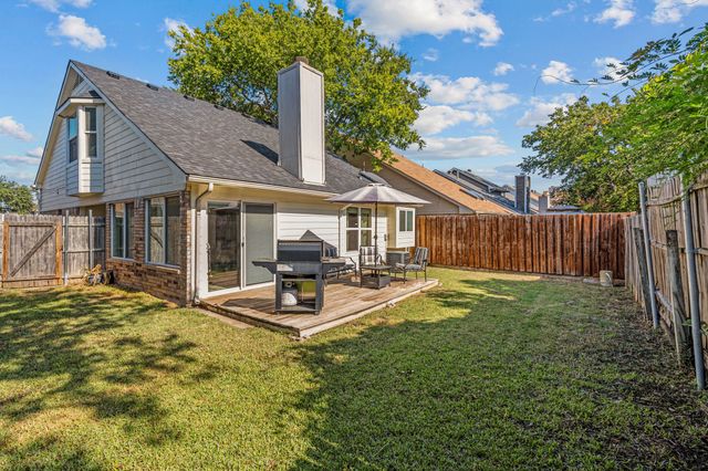 2054 Wanderlust Drive, Lewisville, TX 75067