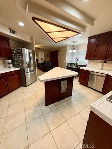 20567 Nathan, Riverside, CA 92508