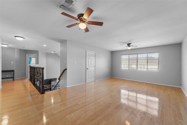 2011 Brianna Lane, Arlington, TX 76001