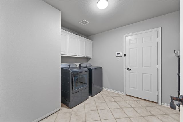 2011 Brianna Lane, Arlington, TX 76001