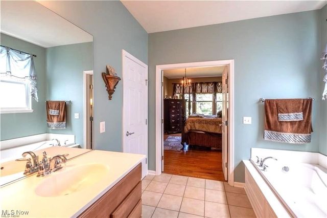 9286 Rainier Court, Strongsville, OH 44136