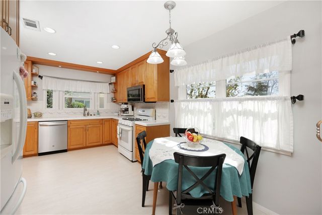 7457 3rd Street, Downey, CA 90241