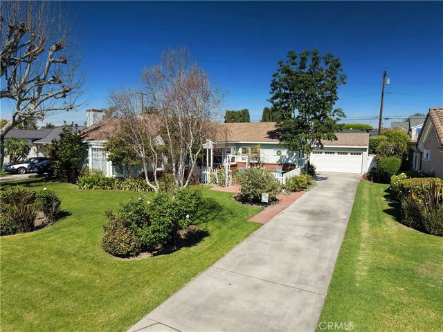 7457 3rd Street, Downey, CA 90241