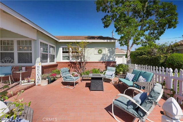 7457 3rd Street, Downey, CA 90241