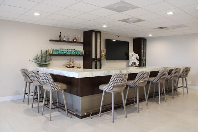 3500 Galt Ocean Drive 2212A, Fort Lauderdale, FL 33308