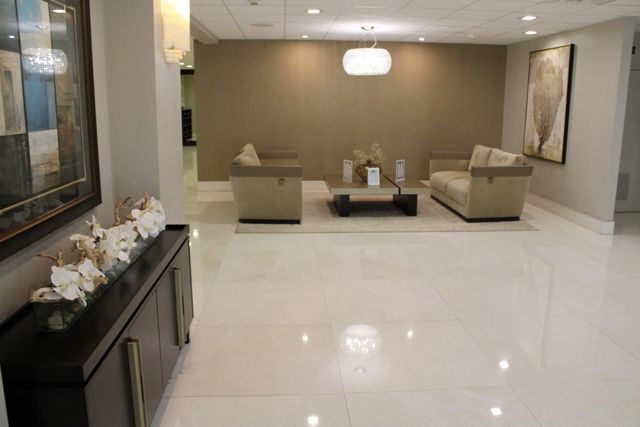 3500 Galt Ocean Drive 2212A, Fort Lauderdale, FL 33308