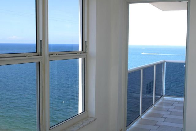 3500 Galt Ocean Drive 2212A, Fort Lauderdale, FL 33308