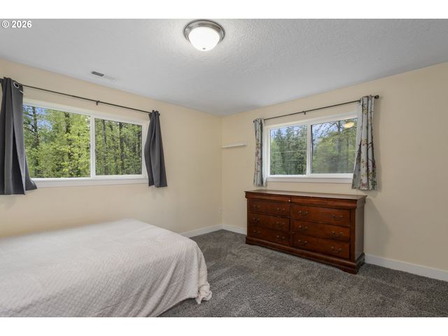 23575 E GUMJUWAC Rd, Brightwood, OR 97011
